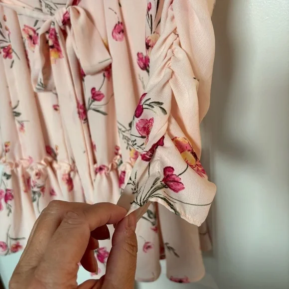 Forever 21 Light Pink Floral Long Sleeve Wrap Dress Mini size M - Picture 6 of 13